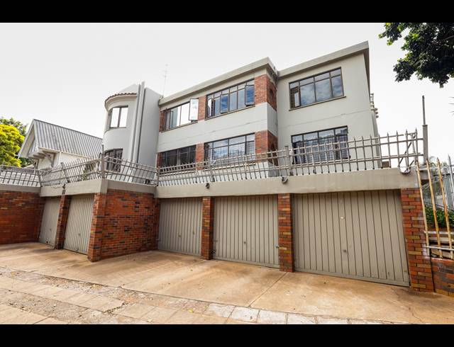 1.5 BEDROOM APARTMENT FOR SALE IN MUSGRAVE